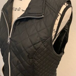 Women’s Black quilted vest